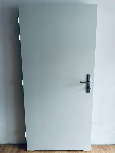 MASTERDOOR AD RC3/L — varianta s lištovým zámkem