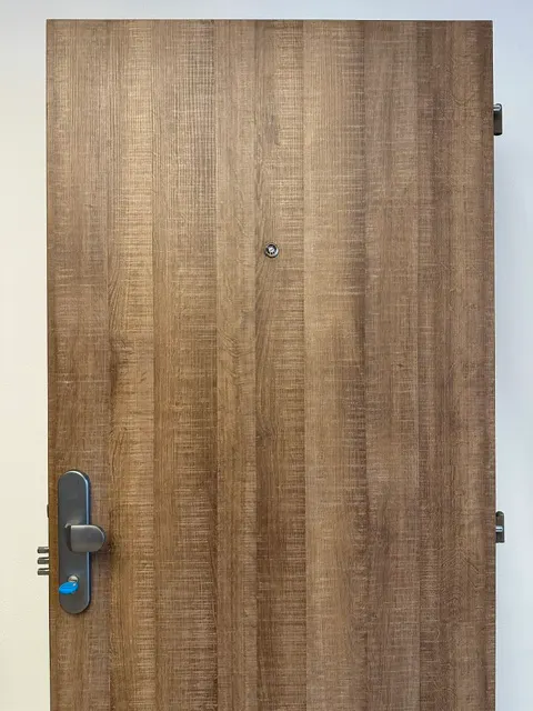 MASTERDOOR AD RC2 — vnější strana se zámkem ABLOY
